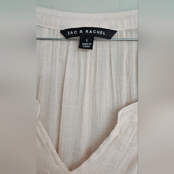 Zac & Rachel Large Soft Pink Mid Sleeve Top V-Neck - Picture 3 of 5